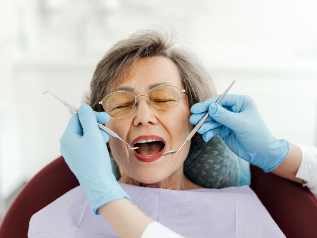 What Is a Denture Reline