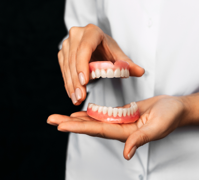 When Are Full Dentures Recommended