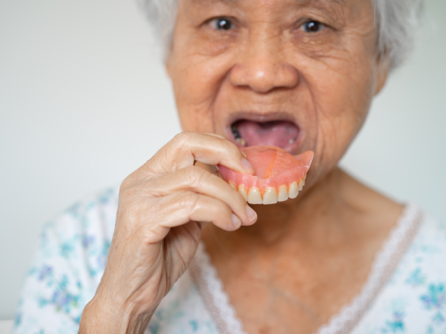 Why Choose Vivid Dental full dentur of Raleigh